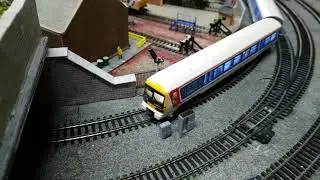 Part 3 DCC Operated Hornby Class 466 Dummy Coach Lighting