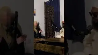Muslim woman explains how she is treated. #youtubeshorts #podcast #Quran #Peace #Love #Islam #Truth