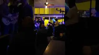 I shot the Sheriff @ Center street bar and grill
