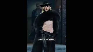 FW23 vs FW25 | Alex Consani becomes the brand #alexconsani #dsquared2 #fw25 #fw23 #runway