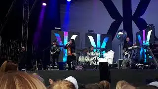 Kaija Koo - Siniset tikkaat @ Helsinki p&auml;iv&auml; 2017
