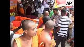Supporters of Gen Fonseka on hunger strike removed by police