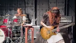 BAND-MAID PLAYS &ldquo;YOUTH&rdquo; BY MUDY ON THE SAKUBAN