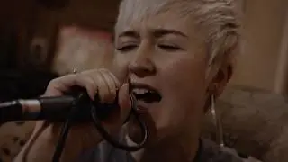 Freaks - Full Perfomance (Live on kitchen)