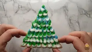 How to make PINE TREE COOKIES with royal icing | tutorial