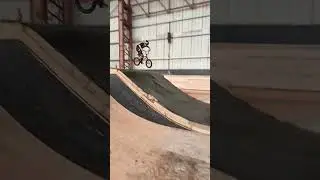 one footer over the resi box #bmx #bmxlife #bmx4life #shorts #skatepark #rampfest