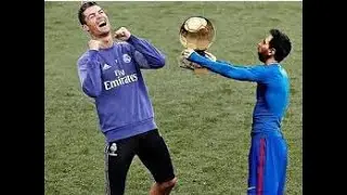 Lionel Messi Main Piano, Cristiano Ronaldo Nyanyi Curhat soal Man United