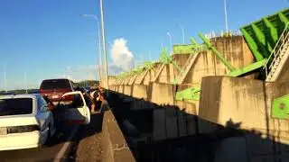 Represa de Macagua Compuertas Abiertas Venezuela
