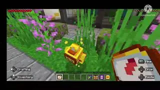 Collecting 100 Golden Mailbots in Minecraft