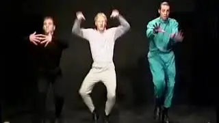 Trump's Immigration Policy by Performed by the Theater People in 8.3 Seconds