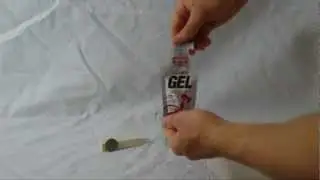 Running Energy Gel Hammer Gel Raspberry Consistency Test