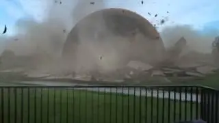 Een crash in onze voortuin