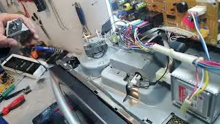 چگونگی تعویض لامپ روشنایی ماکروفر سولاردام ال جی