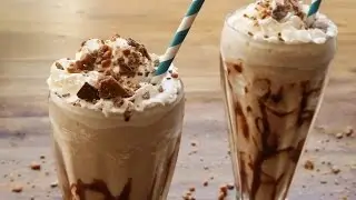 Coctel de vodka con chocolate, Kahl&uacute;a y Baileys (mudslide)