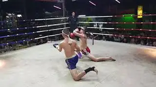 Javier Tebar fights at Thapae Stadium.