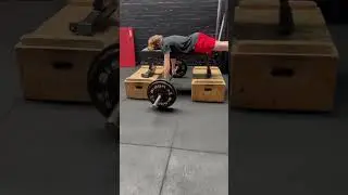 Bench pull for upper body strength #gym #strength #milwayperformance #crossfit