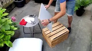 Balkon DIY - Hocker aus Weinkiste bauen