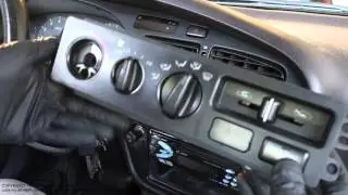 How works temperature button settings Toyota Camry. Years 1991 to 2002