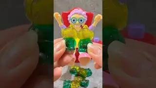 ASMR GREEDY GRANNY LOVE EATING GREEN ALIEN CANDY #shortvideo #asmr #trending #shorts