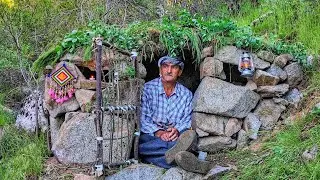 Rustic Outdoor Living: Building a Shelter with Rocks and Cooking Food in the Wild with Basic Tools!