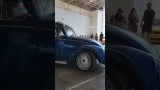 La llegada del #vocho azul 🔵✌️
