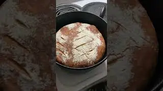 🧓🏻 Ферментированный домашний хлеб, приготовленный в чугунной кастрюле!!! 🫣😋 #домашний
