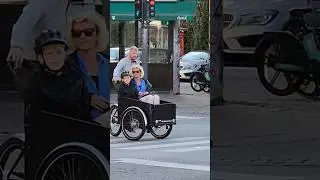 😳👌Family Cargo Bike for Touring #shortvideo #cargobike #anibrovlogs #cyclingshorts
