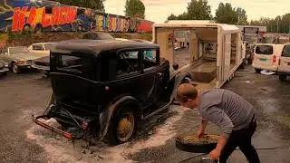 Barnfind 32 Ford, first wash in 50 years