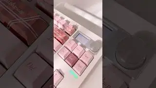 Cute keyboard with a display ✨