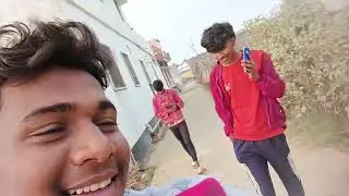 आज अपना गांव दिखाते हैं 