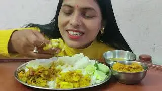Eating Spicy Dum Aloo With Rice | Lau Sabji, Fry Aloo, Dal & Salad Mukbang