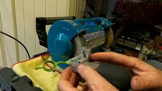 Sharpening bevel edge scissors