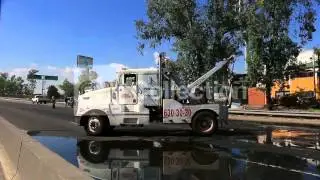 MEXICO: JALISCO ROADS BLOCKED - BURNED BUS