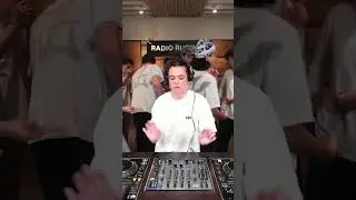 Trendsetter 🙂&zwj;&harr;️ #RianaHolly #radiorudina #dj #viral #fyp