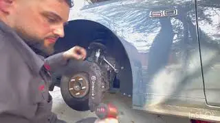 24 mustang gt  Steeda drag springs  driveway install