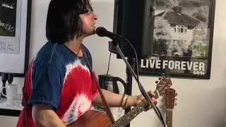 The BlueYellows Live at Applestump Records