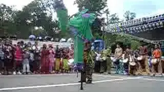 Zulu Connection Stiltdancer