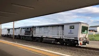 ETM 729 (RR28 Rail Grinder) passing Hamilton station North Island Main Trunk