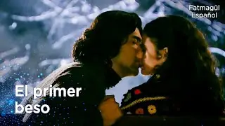 Fatmagül y Kerim se besan por primera vez - Fatmagül Español