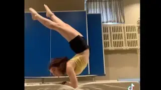 Learning a Back Chestroll | Contortion Hannah
