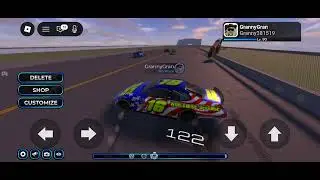 Quick race in Backstretch Battles #roblox #backstretchbattles 