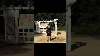 Original husar officer from 19th century cutting test vs water bottle with Alpha - Little Destroyer.