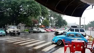 evento de carros antigos, só naves.
