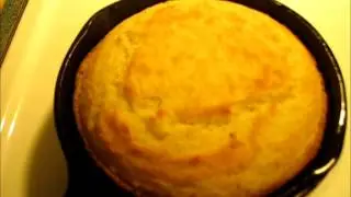 CRISPY SOUTHERN  BUTTERMILK CORNBREAD from an IRON SKILLET - CAST IRON SKILLET CORNBREAD RECIPE