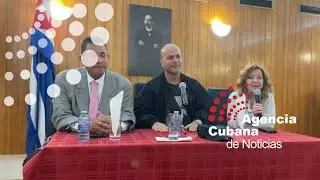 Gerardo Hern&aacute;ndez Nordelo mantiene encuentro solidario en Par&iacute;s