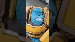 Коллекционная игрушка McFarlane Toys Disney Mirrorverse Sulley #goldhunter137