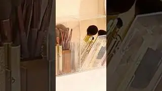 Keep Brushes Neat & Clean with This Flap Lid Holder!