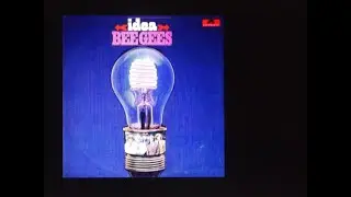 THE BEE GEES  
