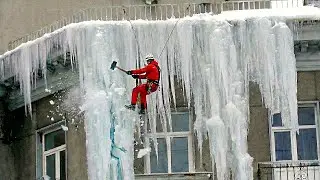 Idiot Snow Removal: Massive Roof Avalanche | Extreme Dangerous Plow Truck Fails #21