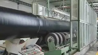 Polyurethane spray-coated insulated pipe
